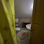 Edison Apartment *